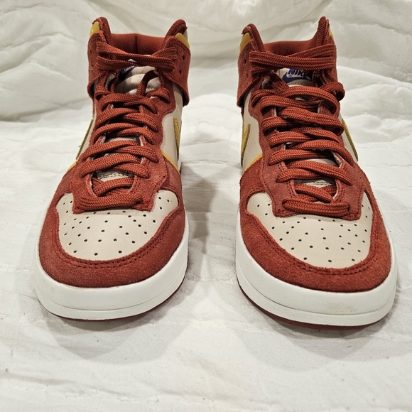 NIKE Dunk High Up 'Cinnabar' - Picture 4 of 9